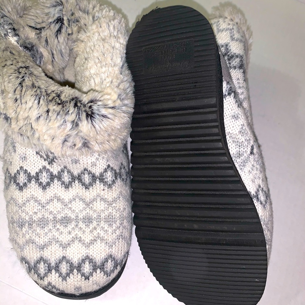 Fuzzy slippers